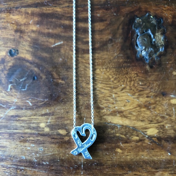 AUTHENTIC TIFFANY & CO. Paloma Picasso Loving Heart Necklace in Sterling Silver - Picture 4 of 6